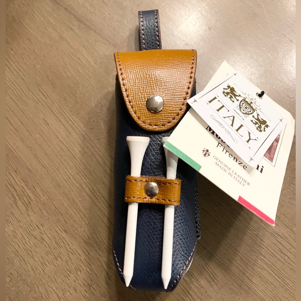 Gorgeous NWT Moscardini Firenze Genuine Leather tee and golf ball case.